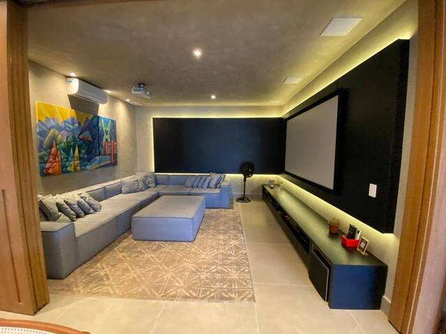Casa para Venda em Santana de Parnaíba - 2