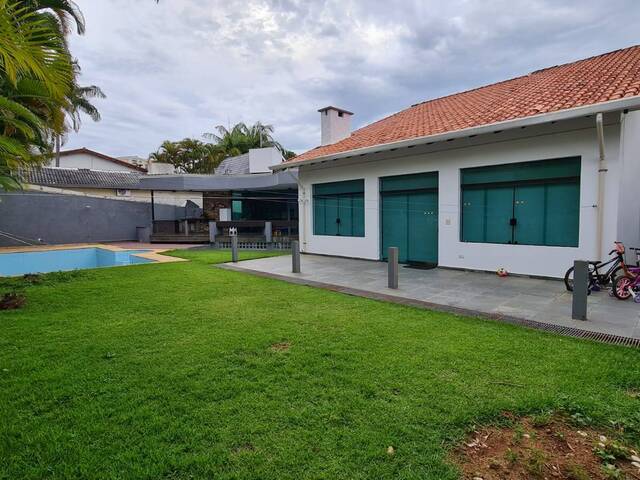 #045 - Casa para Venda em Santana de Parnaíba - SP - 2