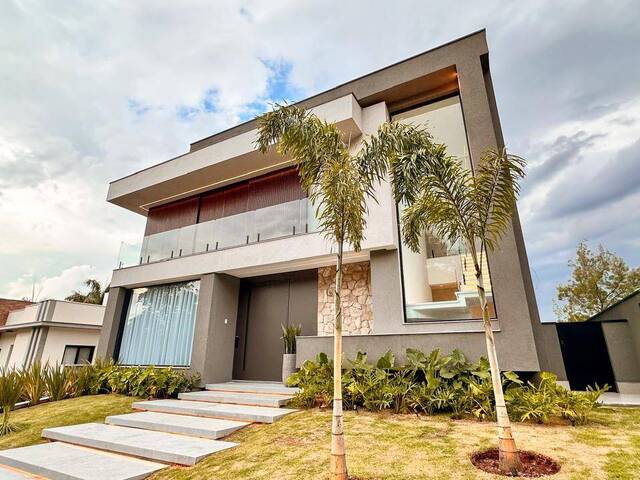 #104 - Casa para Venda em Santana de Parnaíba - SP - 1