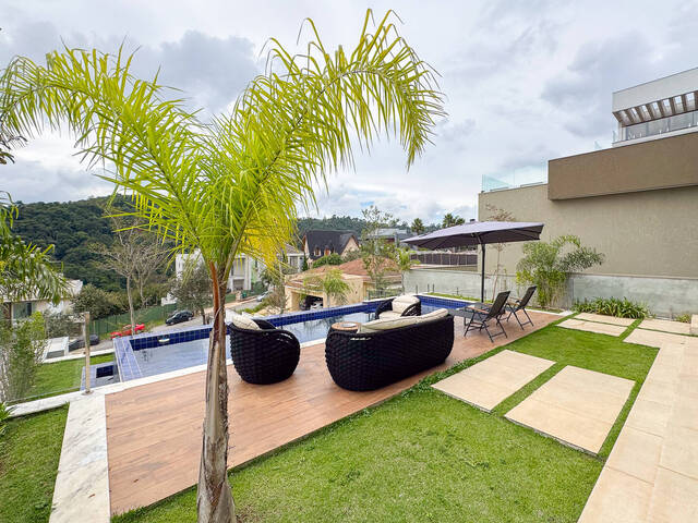 Casa para Venda em Santana de Parnaíba - 5