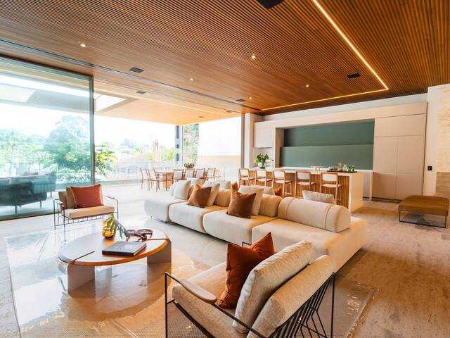 Casa para Venda em Santana de Parnaíba - 5