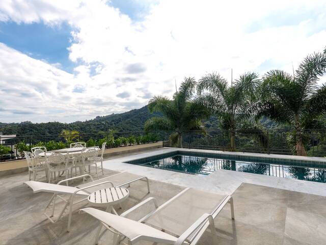 #125 - Casa para Venda em Santana de Parnaíba - SP - 1