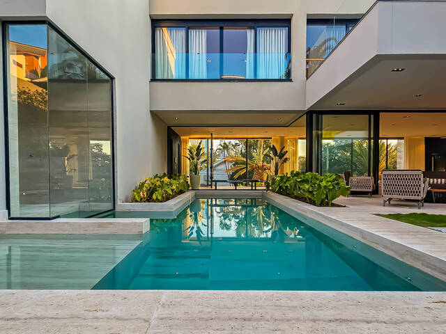 #129 - Casa para Venda em Barueri - SP - 3