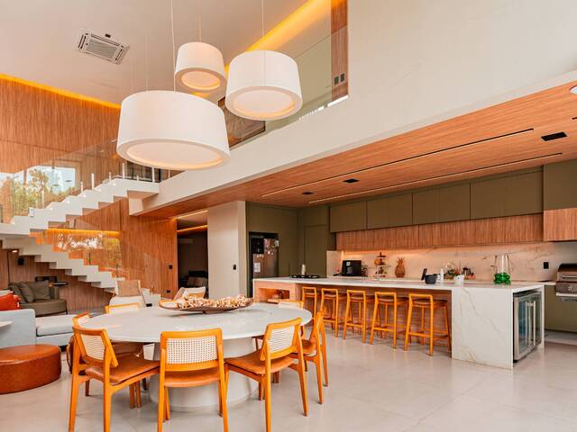 Casa para Venda em Santana de Parnaíba - 4