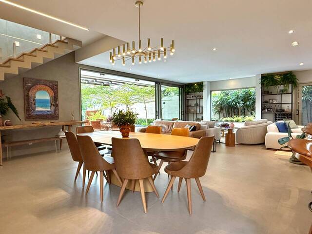 Casa para Venda em Santana de Parnaíba - 5