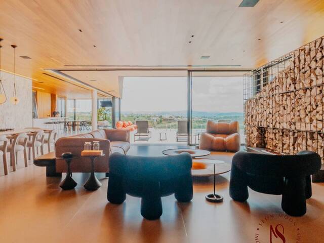 Casa para Venda em Santana de Parnaíba - 5