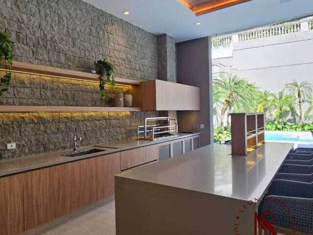 Casa para Venda em Santana de Parnaíba - 4